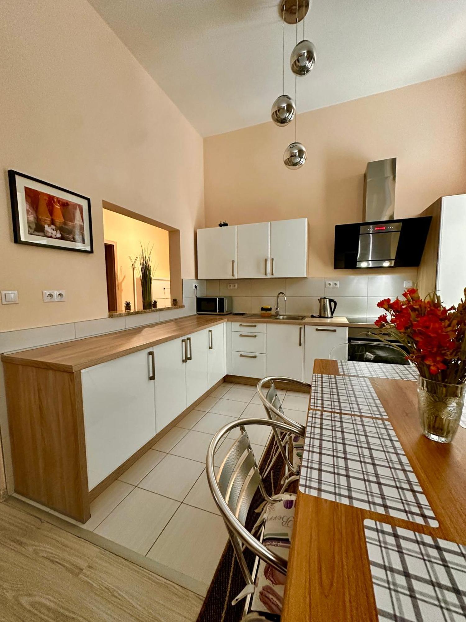 פופראד Princess Main Square Apartment מראה חיצוני תמונה