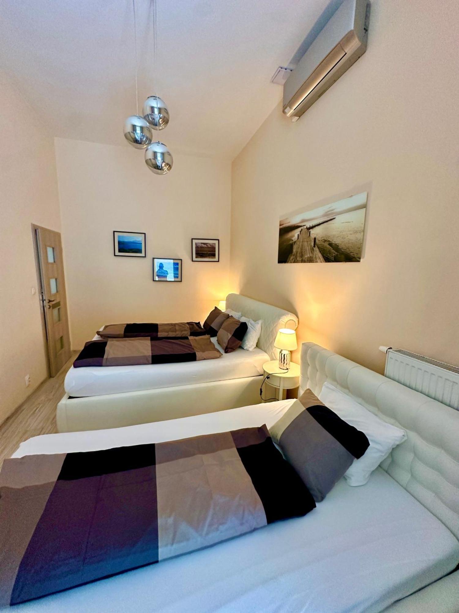 פופראד Princess Main Square Apartment מראה חיצוני תמונה