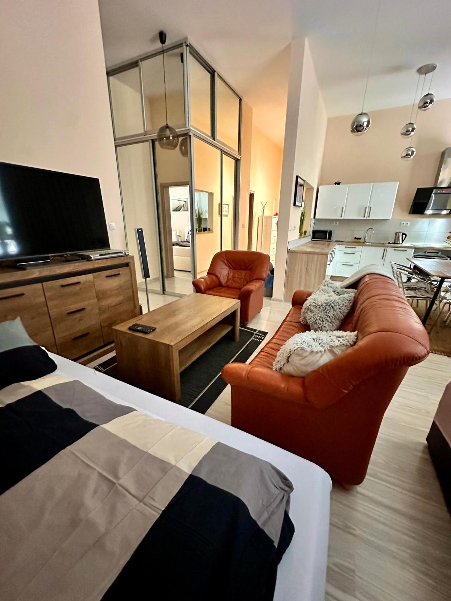 פופראד Princess Main Square Apartment מראה חיצוני תמונה